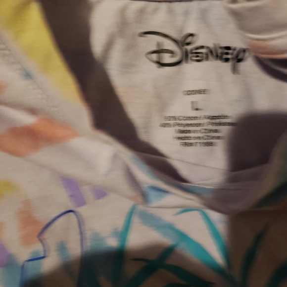 Disney long sleeve crop top, size L, never worn, lilo and stitch - Picture 4 of 6